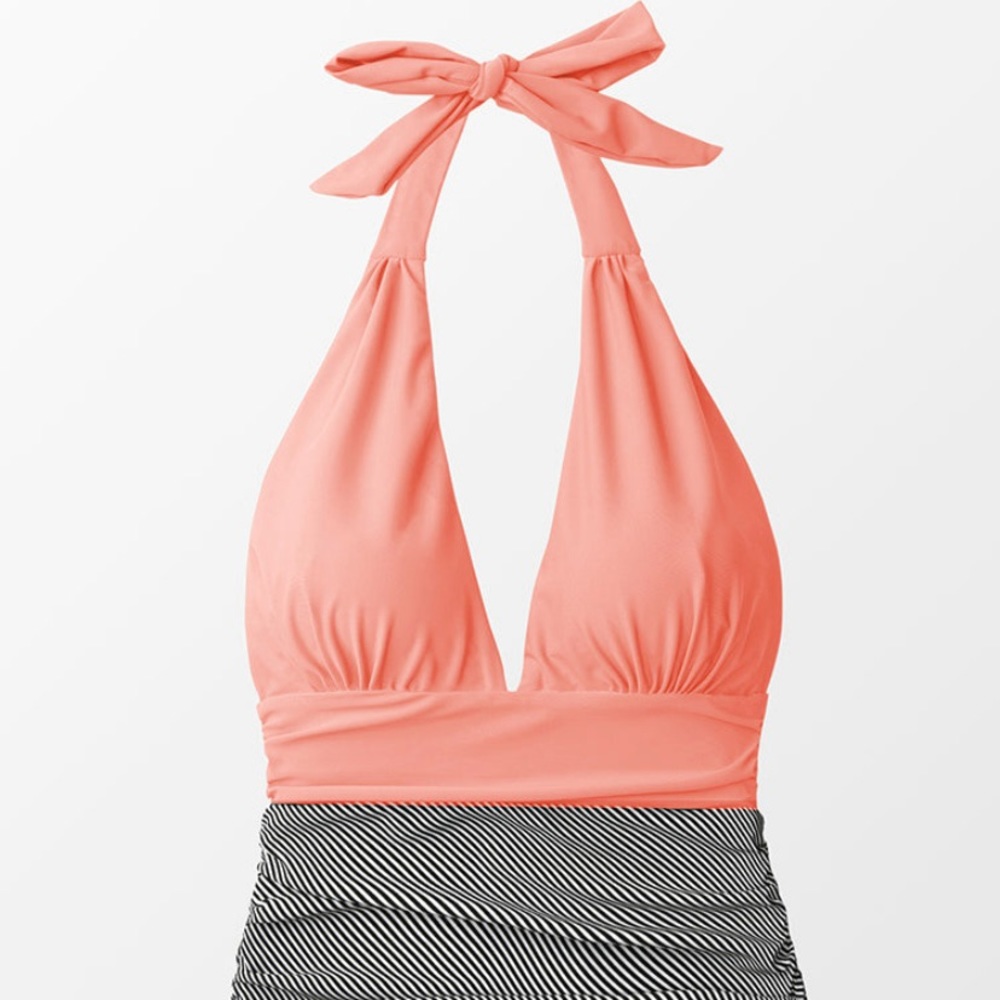 One piece CUPSHE bathing suit size medium